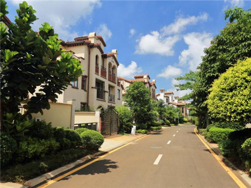 开启板烧厨房快餐